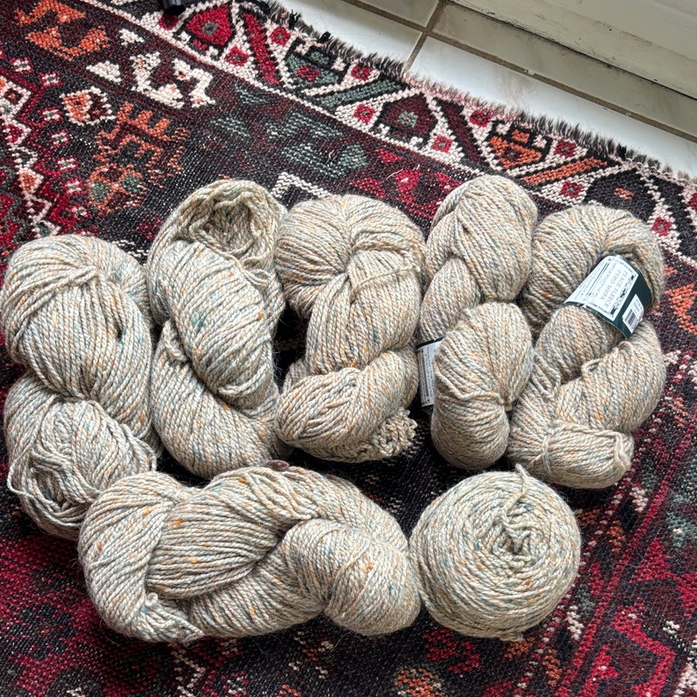 7 Skeins Peace Fleece Worsted